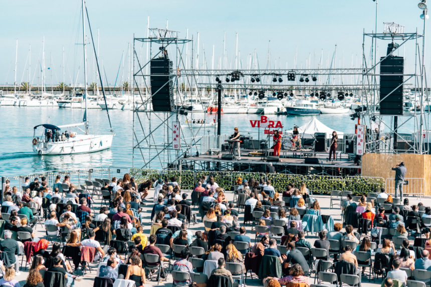 DIRECTOS VIBRA MAHOU - HIVERN A LA MAR